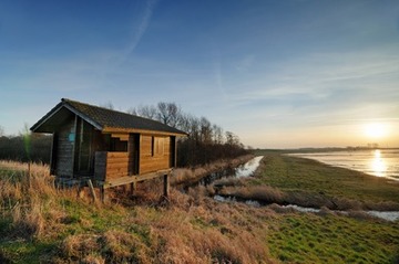 Beobachtungshütte am Rande des Naturschutzgebietes "Moorhauser Polder"