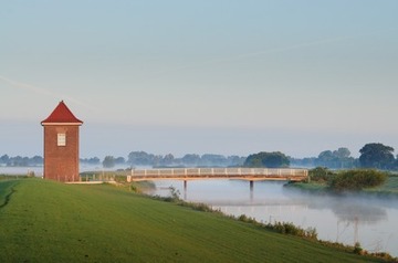 Brücke über das Aper Tief