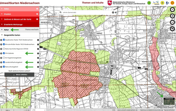 ...oder Naturschutz- (rot) und Landschaftsschutzgebiete (grün). Weitere Kartenebenen können durch Klick auf das Thema "Natur" ausgewählt und hinzugefügt werden.