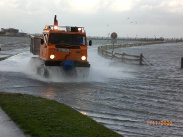 Hägglunds Mehrzweckfahrzeug des NLWKN im Einsatz