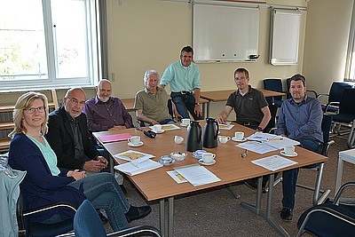 von links: Hiltrud Péron (Amt für Planung und Naturschutz Leer), Wolfgang Ippen (UNB Aurich), Thomas Wegmann und Hartmut Fresemann (UNB Emden), Heinrich Pegel von der Naturschutzstation, Dr. Niels Gepp (UNB Emsland) und Thomas Imsande (UNB Leer)