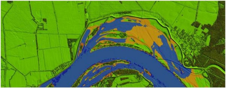 Die Hochwasserströmungsverhältnisse in einer schematischen Darstellung: blau der hochwasserabflussrelevante Korridor, orange der nicht für den Hochwasserschutz prioritäre Bereich (Grafik: IWU 2020).