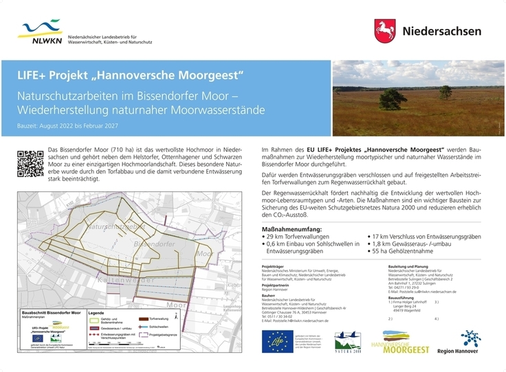 Der Maßnahmenumfang wird an mehreren Stellen im Randbereich des Bissendorfer Moor auf Bauinformationstafeln dargestellt.