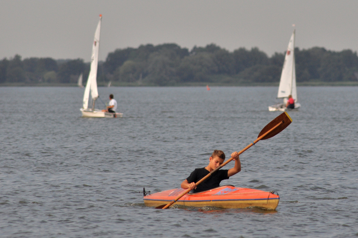 Ab Gründonnerstag wird auf dem Dümmer wieder gepaddelt und gesegelt.