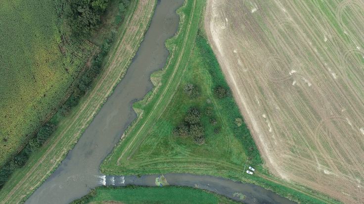 In Herzlake werden im Rahmen der Arbeiten in den kommenden Monaten neue Laichgewässer geschaffen. Die Auenentwicklungsmaßnahme des NLKWN stellt dabei wichtige Verbindungen wieder her (Foto: NLKWN).