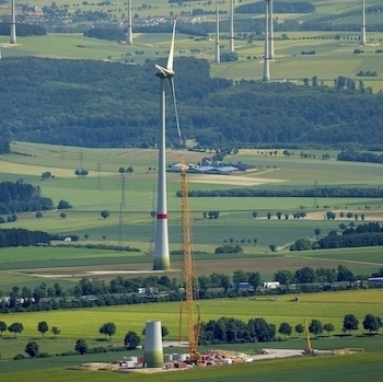 Der Bau von Windenergieanlagen führt auch zu Beeinträchtigungen des Schutzguts Boden.