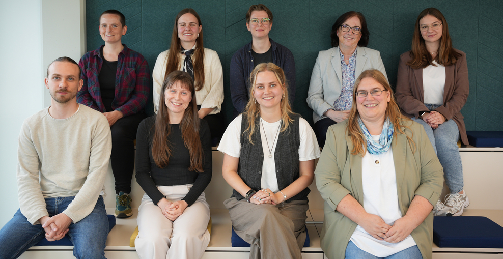 Gruppenbild von den neuen Referendarinnen und Referendaren